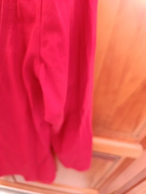 T-shirt rouge Stradivarius Taille S col bateau – photo 5